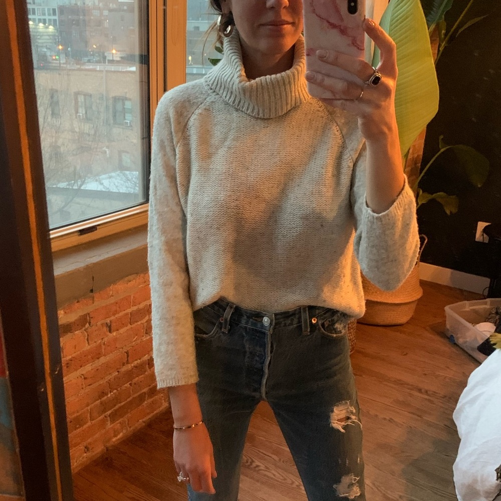 Anthropologie Wool Slouchy Turtleneck sweater, XS